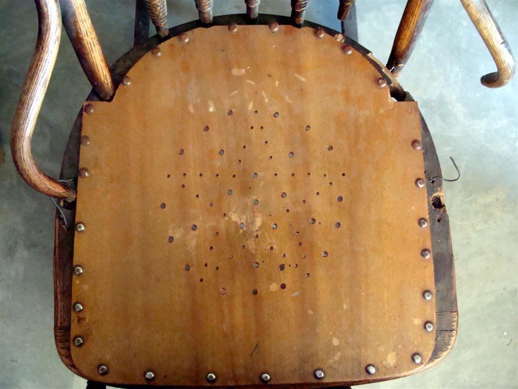 Old rocking chair with hole deals in seat